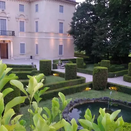 Magitti Apartamento *