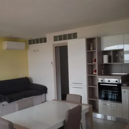 Magitti Apartment *